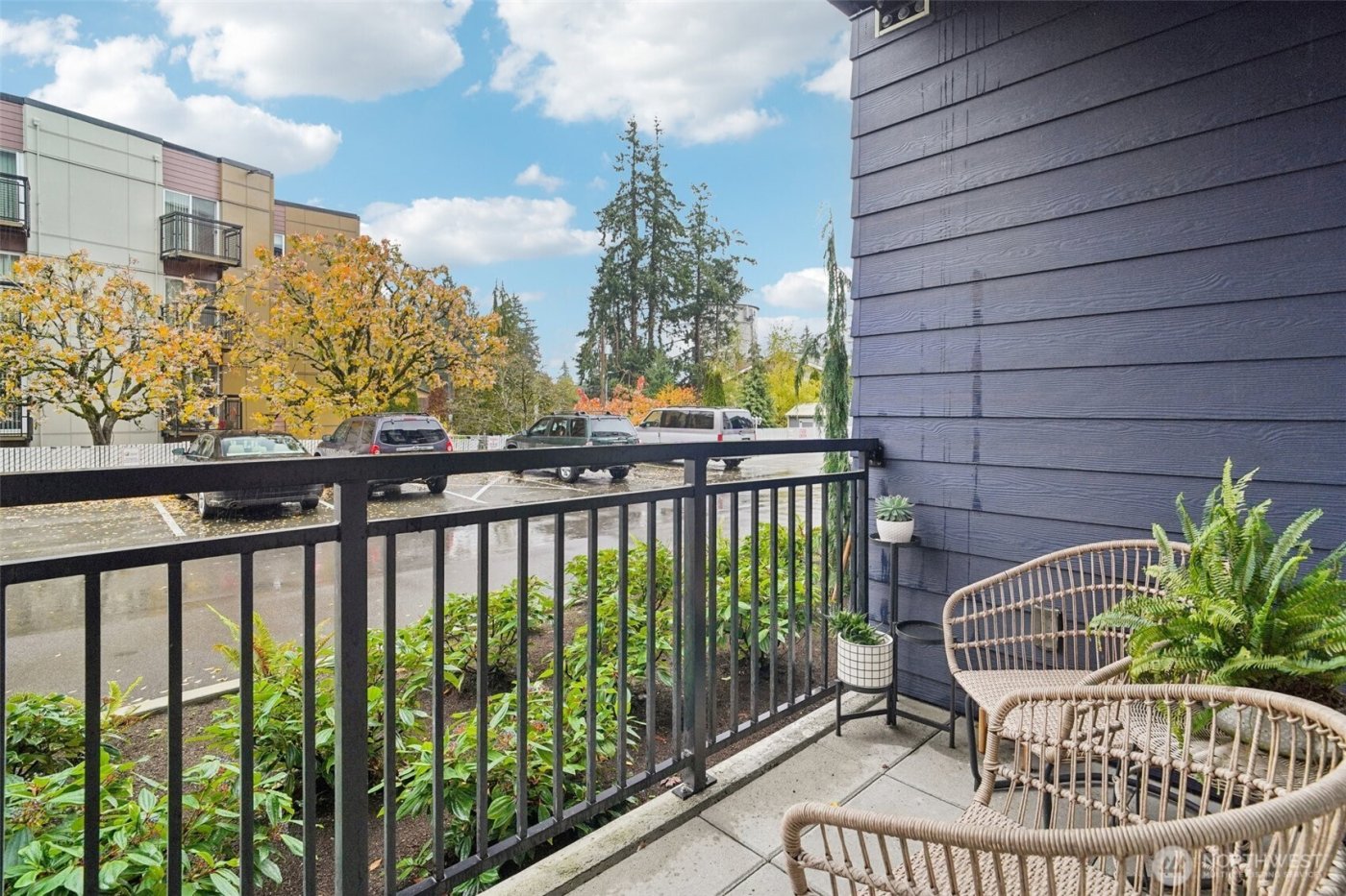 14598 Westminster Way N #107, Shoreline, WA 98133