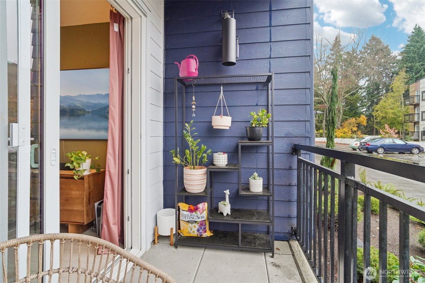 14598 Westminster Way N #107, Shoreline, WA 98133