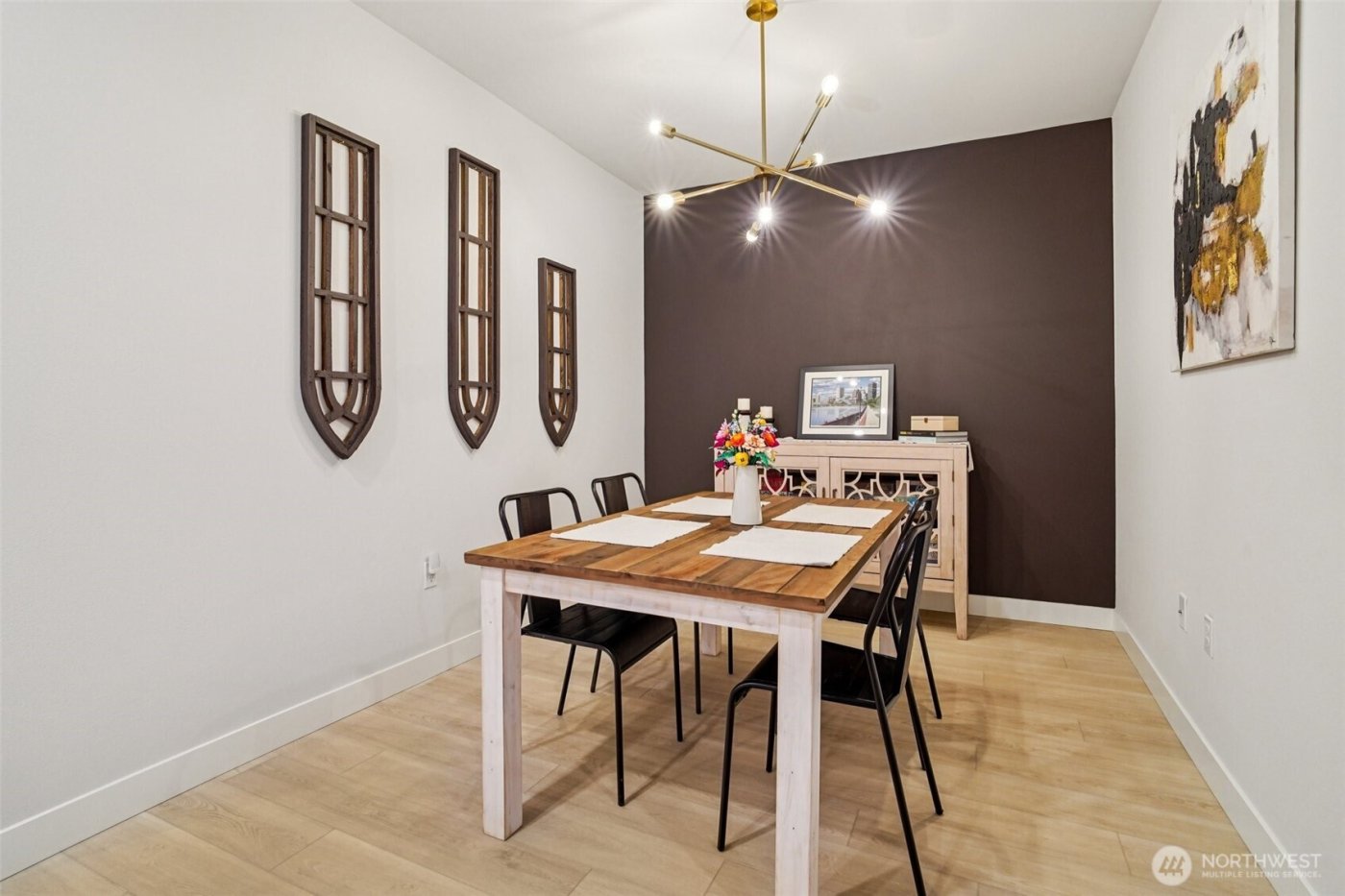 14598 Westminster Way N #107, Shoreline, WA 98133