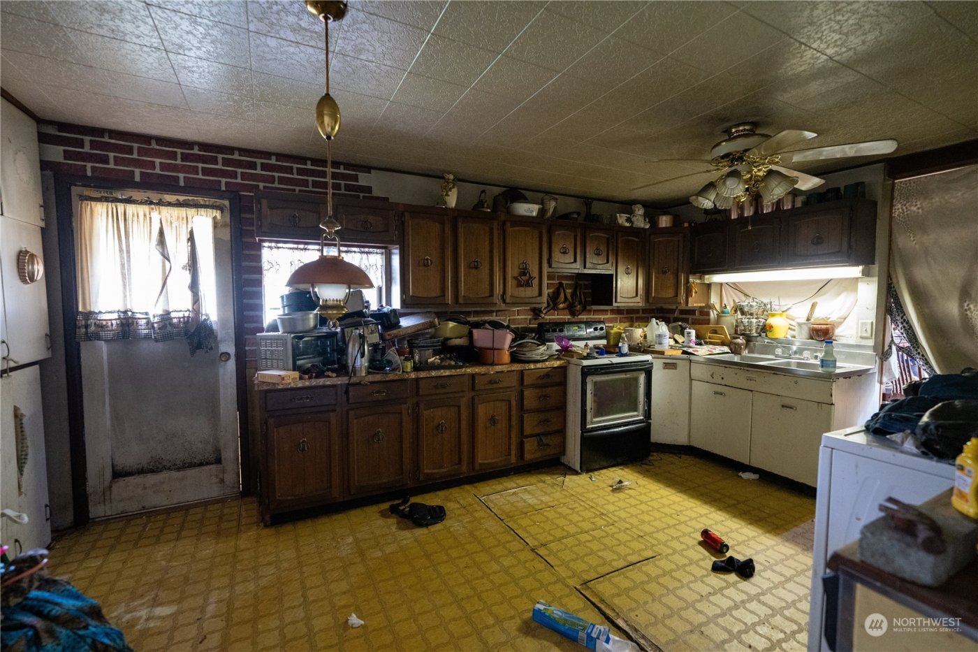 2207 W Edgewood Drive , Port Angeles, WA 98363