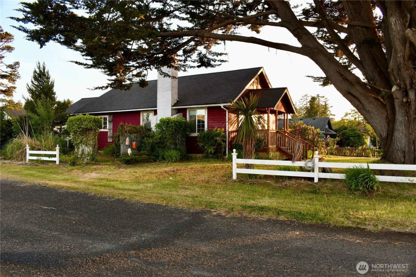 203 W Ocean Ave , Westport, WA 98595
