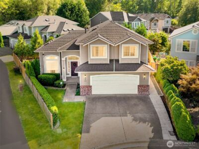 420 143rd Place SW, Lynnwood, WA 98087