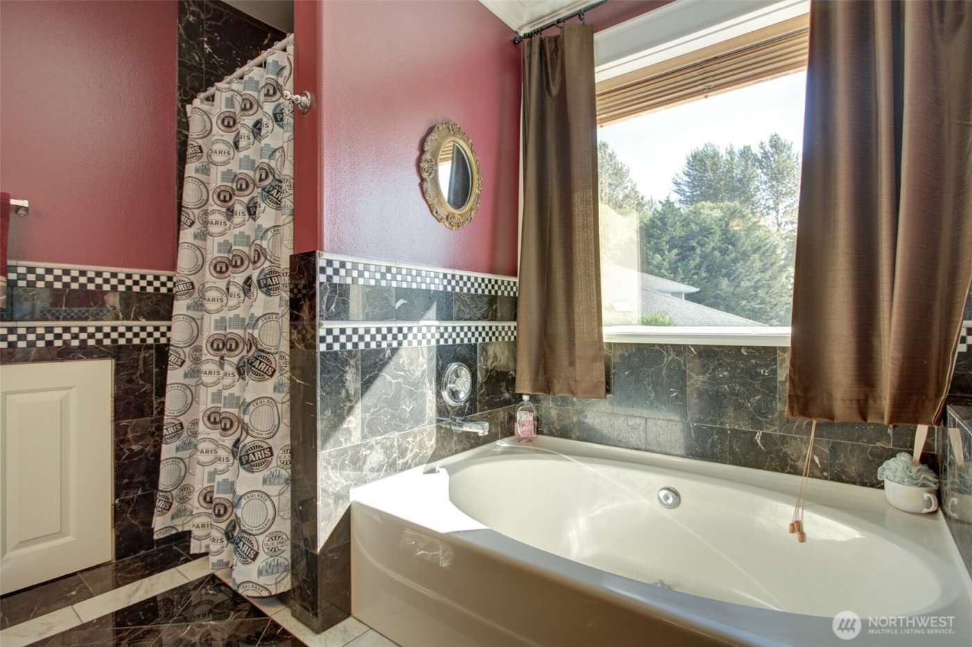 420 143rd Place SW, Lynnwood, WA 98087