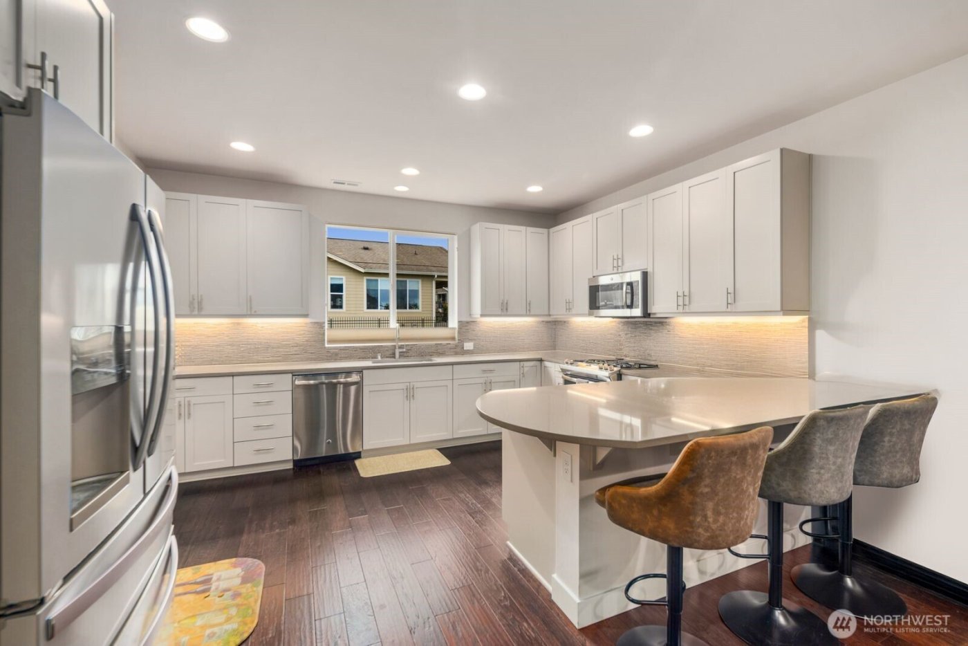 8602 Vashon Drive NE, Lacey, WA 98516-1380