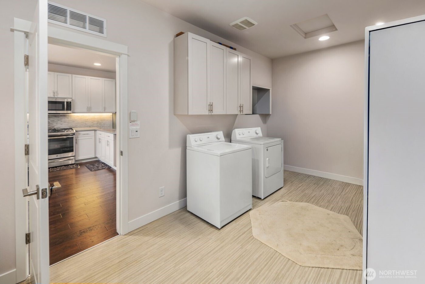 8602 Vashon Drive NE, Lacey, WA 98516-1380