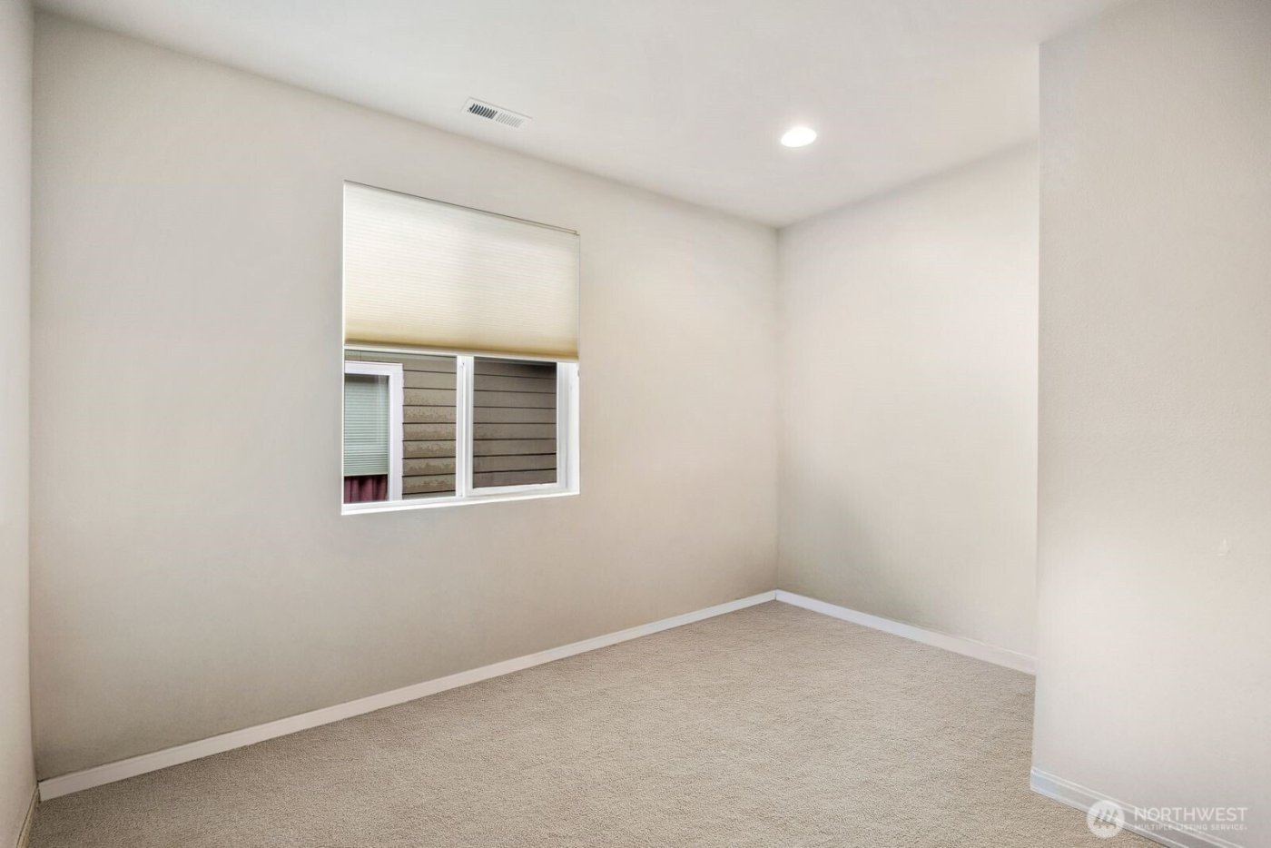 8602 Vashon Drive NE, Lacey, WA 98516-1380