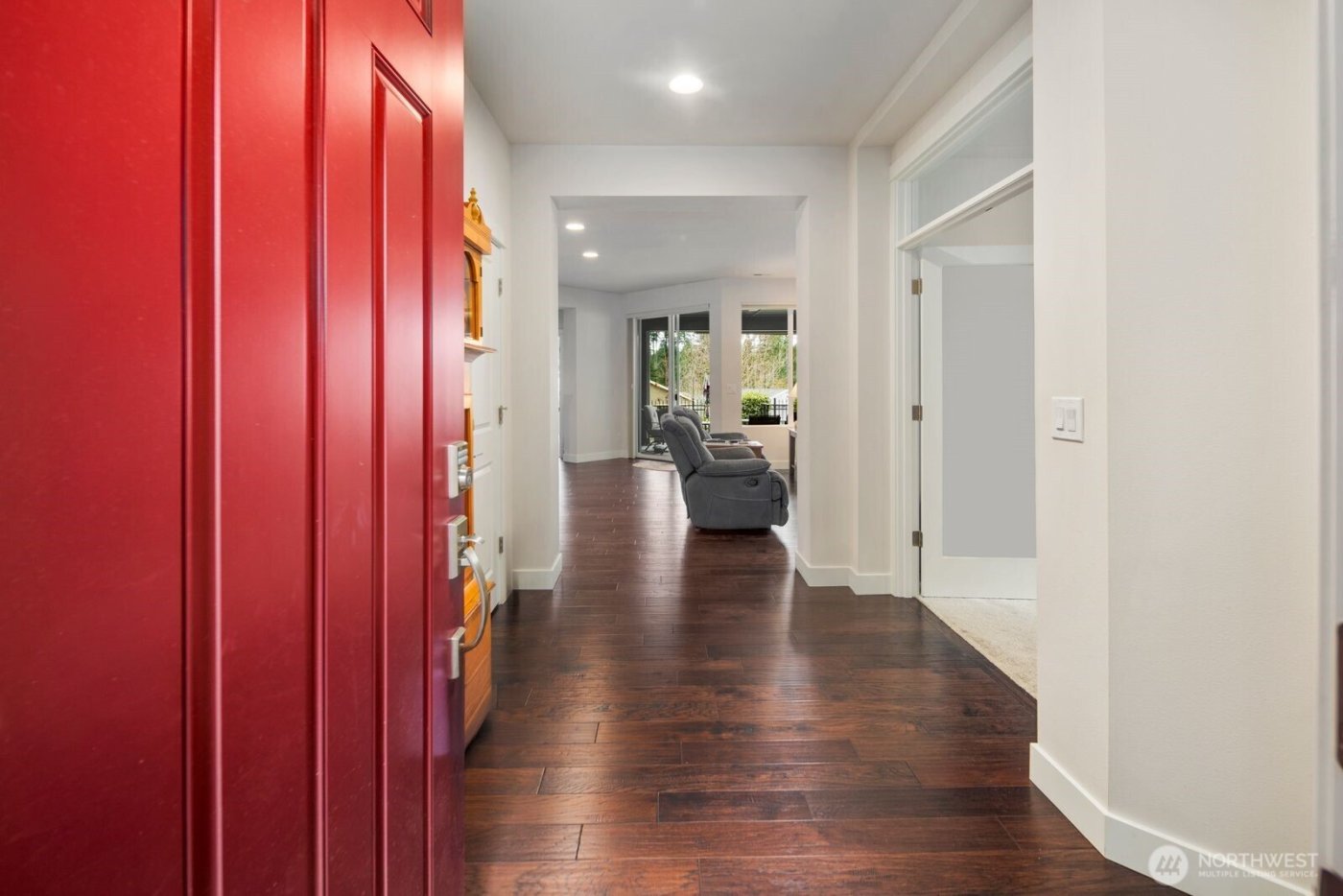 8602 Vashon Drive NE, Lacey, WA 98516-1380