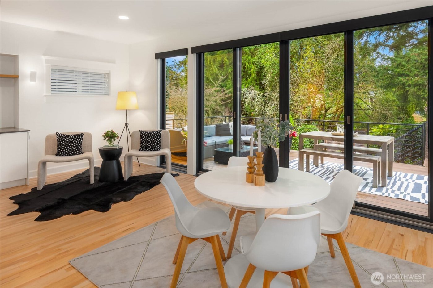 7527 45th Avenue NE, Seattle, WA 98115