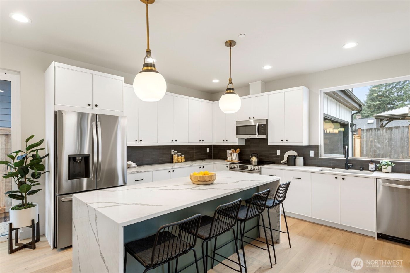 8108 126th Avenue NE #B, Kirkland, WA 98033