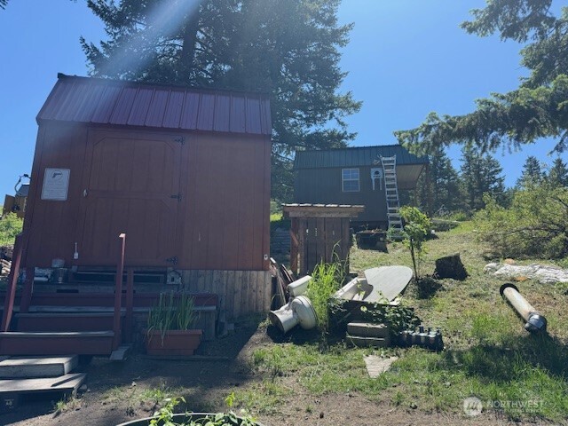 175 ELLEMEHAM RIDGE Road , Oroville, WA 98844