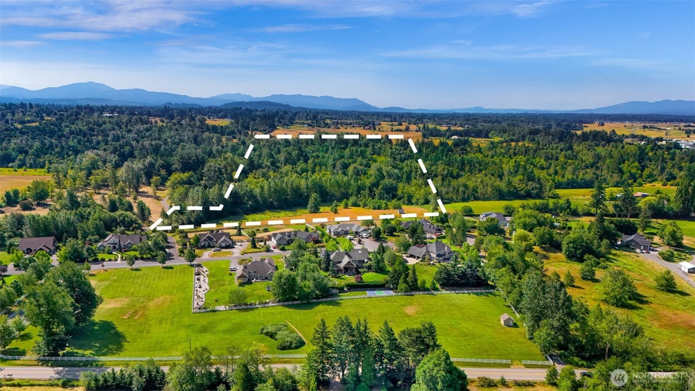 351 W Silverado Court , Bellingham, WA 98226