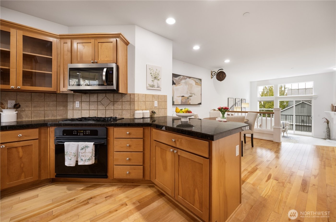 1947 NE Killian Lane , Issaquah, WA 98029