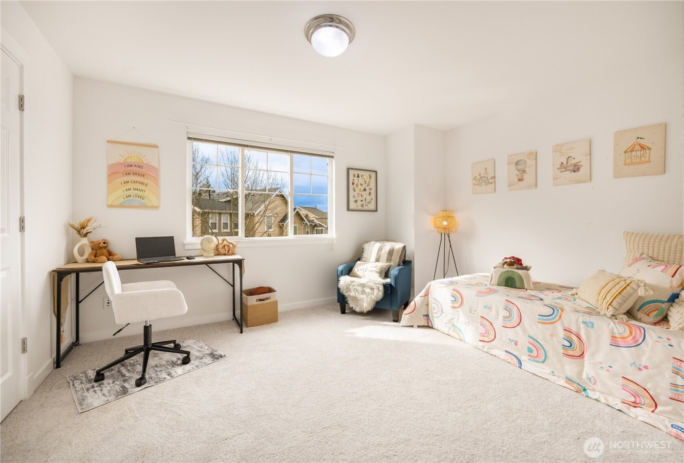 1947 NE Killian Lane , Issaquah, WA 98029