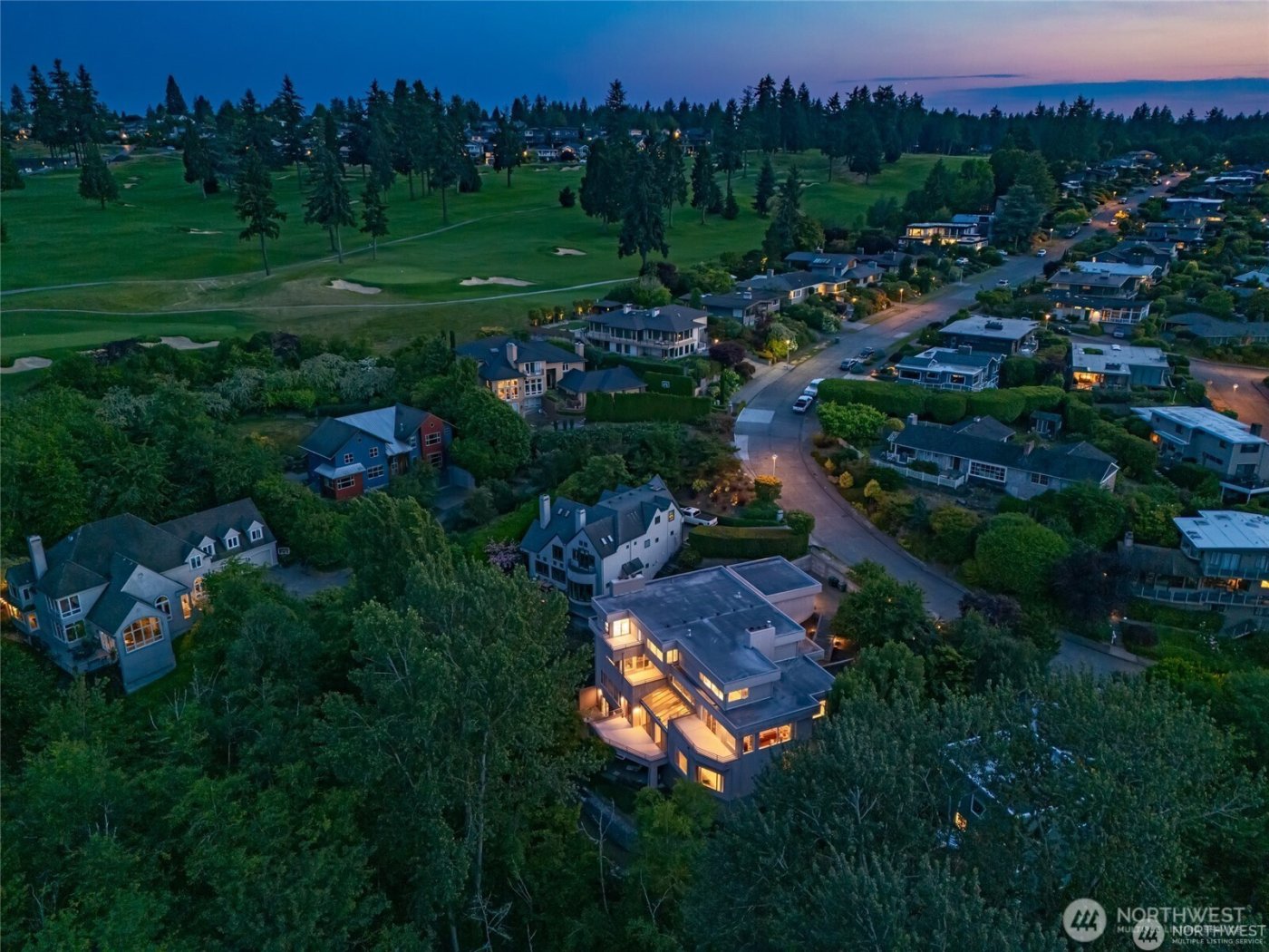 8508 54TH Avenue NE, Seattle, WA 98115