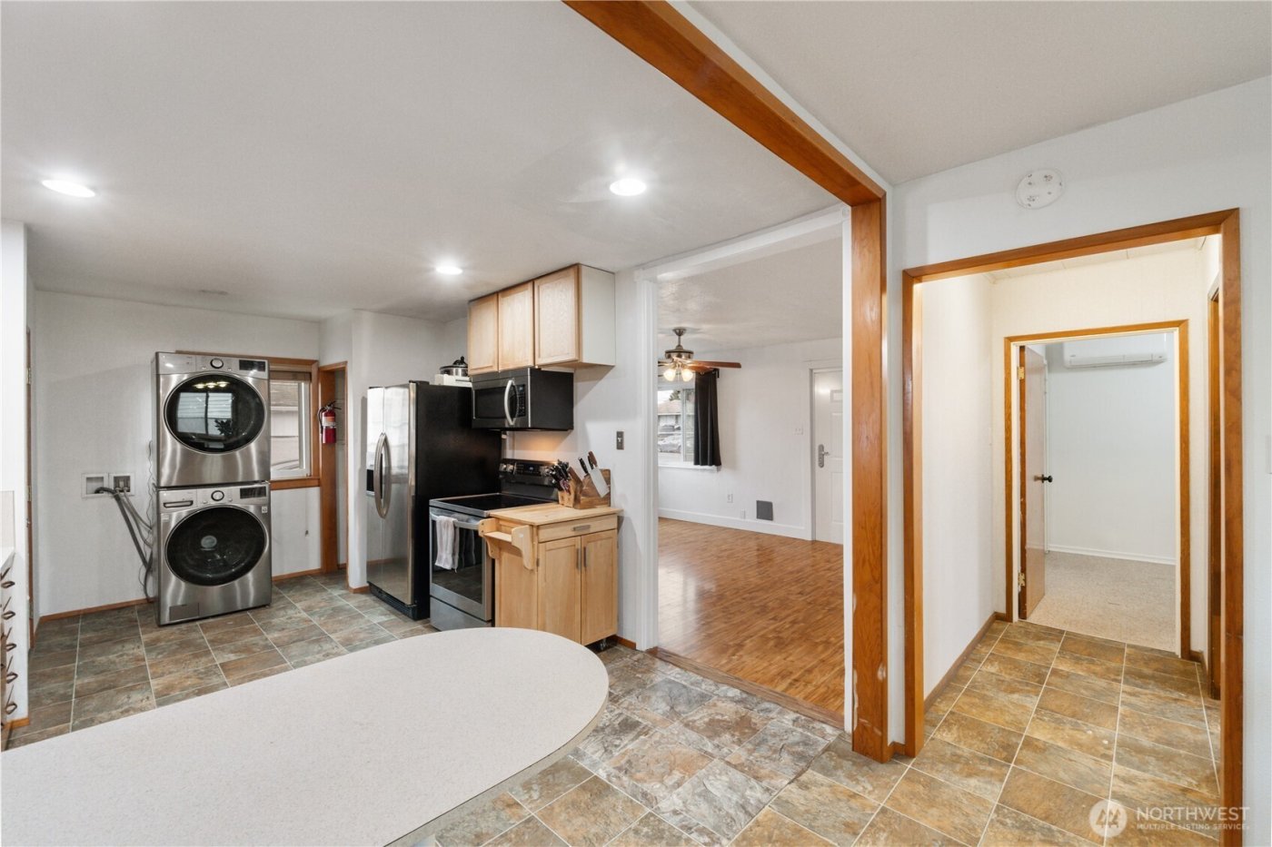 6511 S Bell , Tacoma, WA 98408