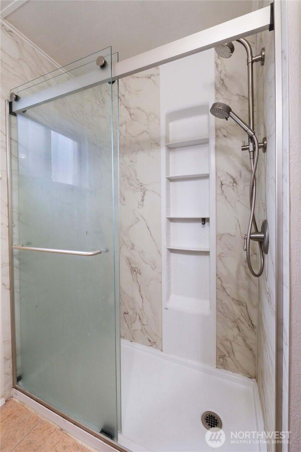 6511 S Bell , Tacoma, WA 98408