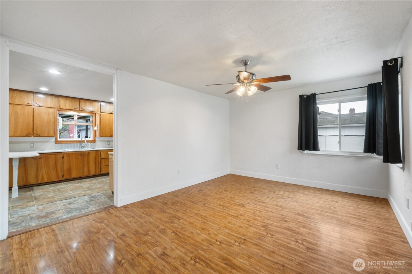 6511 S Bell , Tacoma, WA 98408