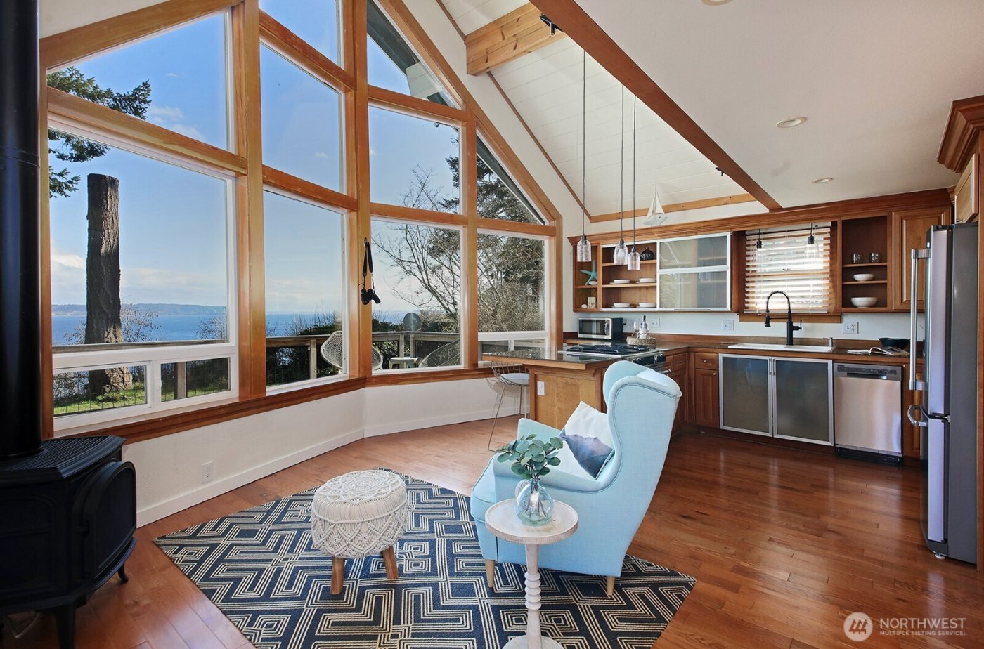 2282 Whidbey Shores Road , Langley, WA 98260