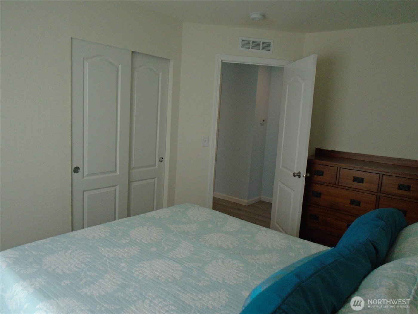 894 N Iris Ave. , Sequim, WA 98382