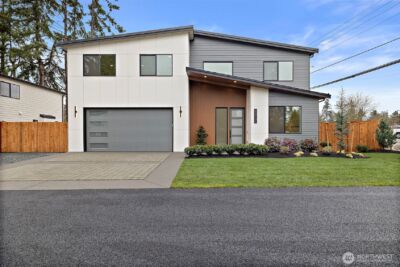 23706 84th Avenue W, Edmonds, WA 98026