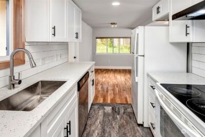 5717 186th Place SW, Lynnwood, WA 98037 - Photo 2