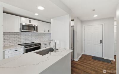 3028 Western Avenue #110, Seattle, WA 98121-1068 - Photo 12