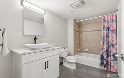 3028 Western Avenue #110, Seattle, WA 98121-1068 - Photo 16