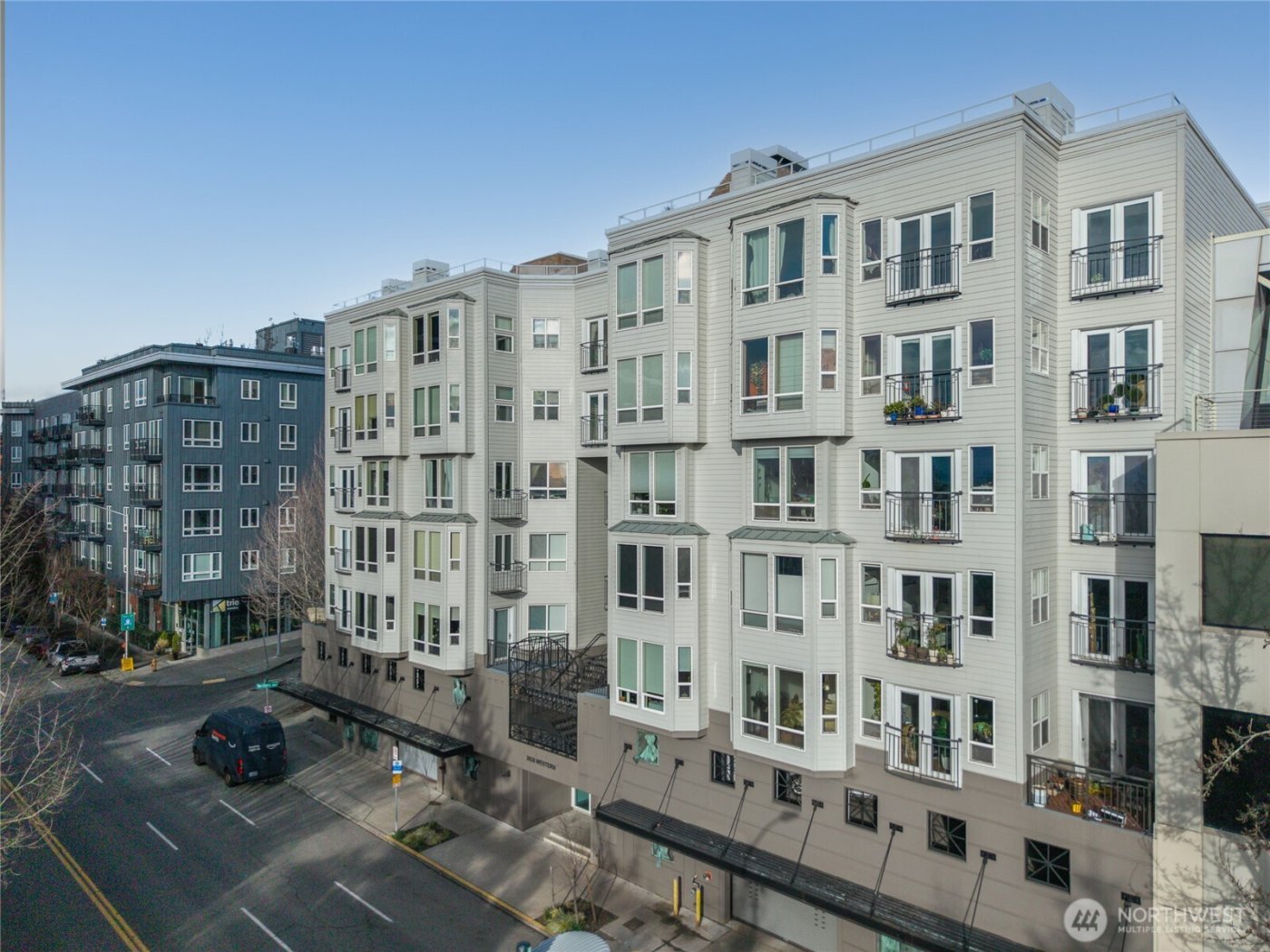 3028 Western Avenue #110, Seattle, WA 98121-1068