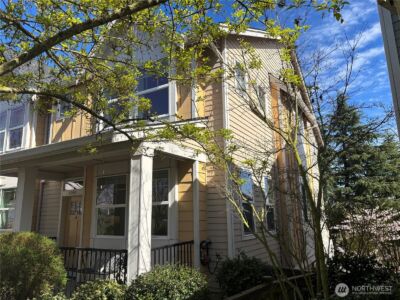 6908 31st Avenue SW, Seattle, WA 98126 - Photo 2