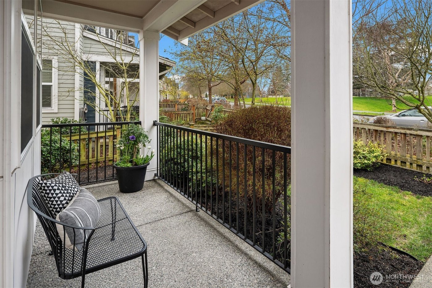 6908 31st Avenue SW, Seattle, WA 98126