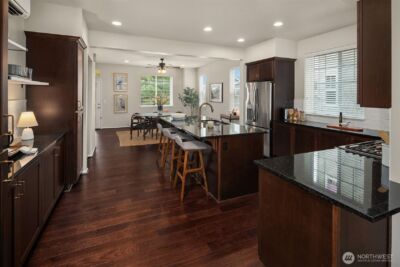 6908 31st Avenue SW, Seattle, WA 98126 - Photo 9