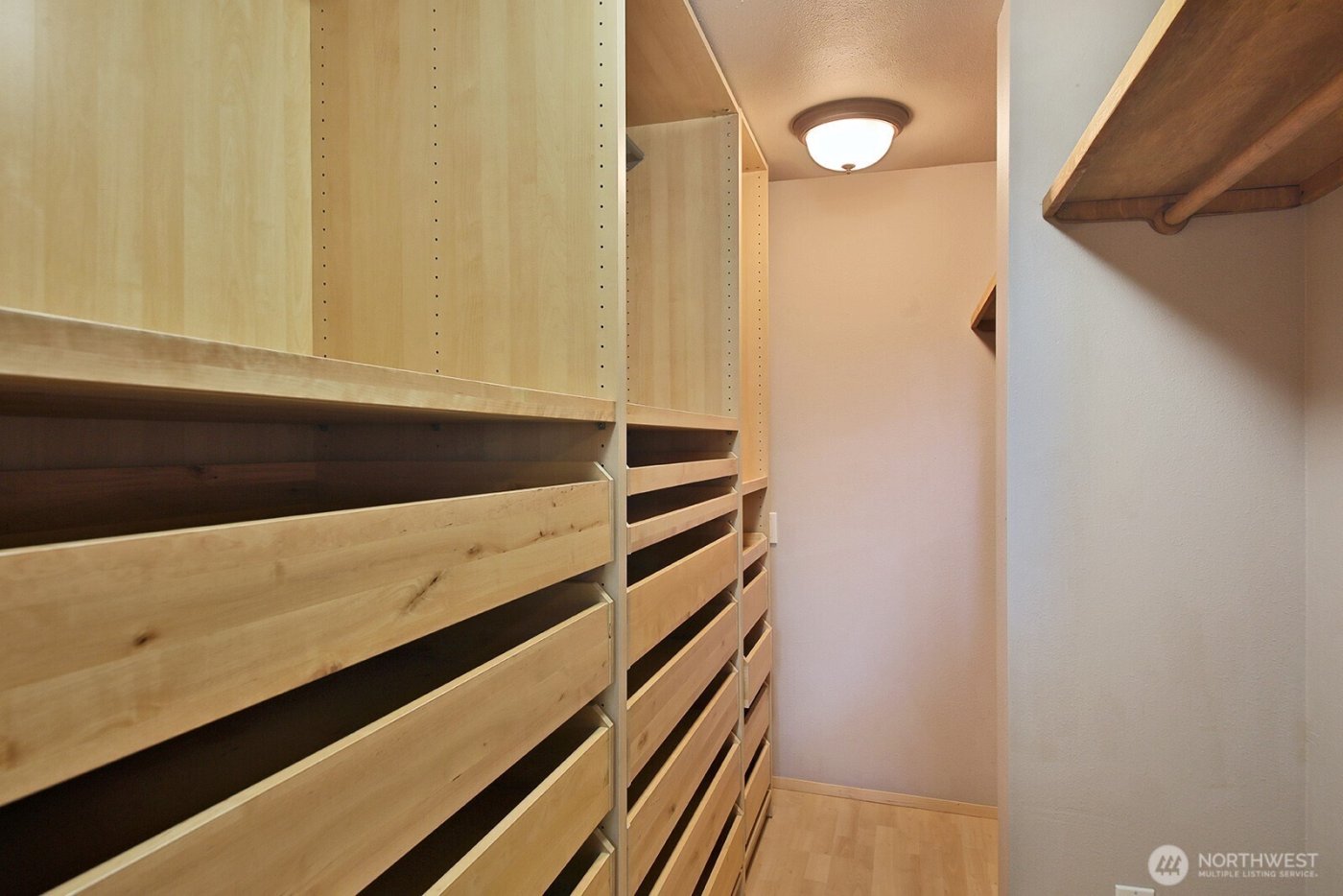 1412 Commodore Place , Freeland, WA 98249