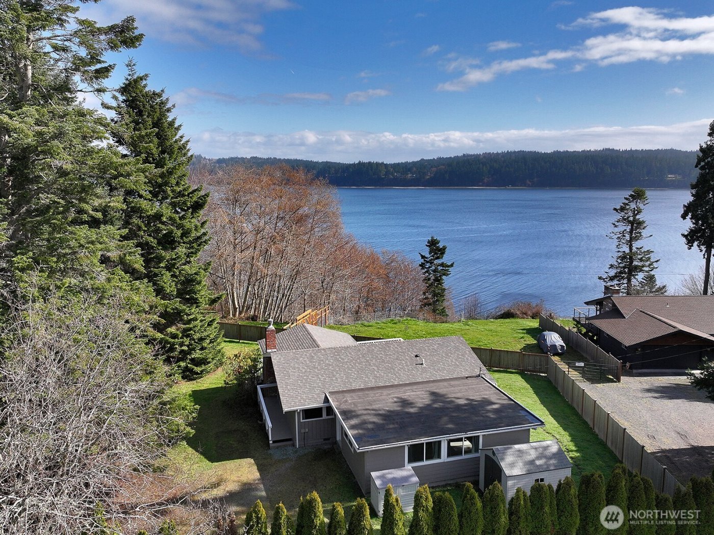 1412 Commodore Place , Freeland, WA 98249