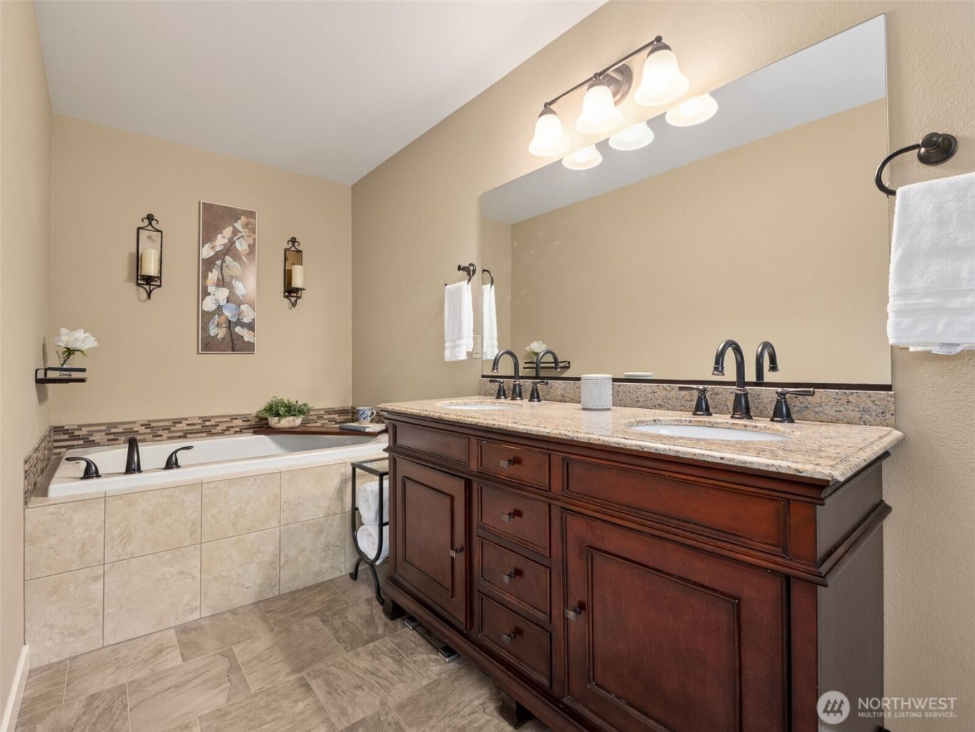 12430 136th Avenue E, Puyallup, WA 98374