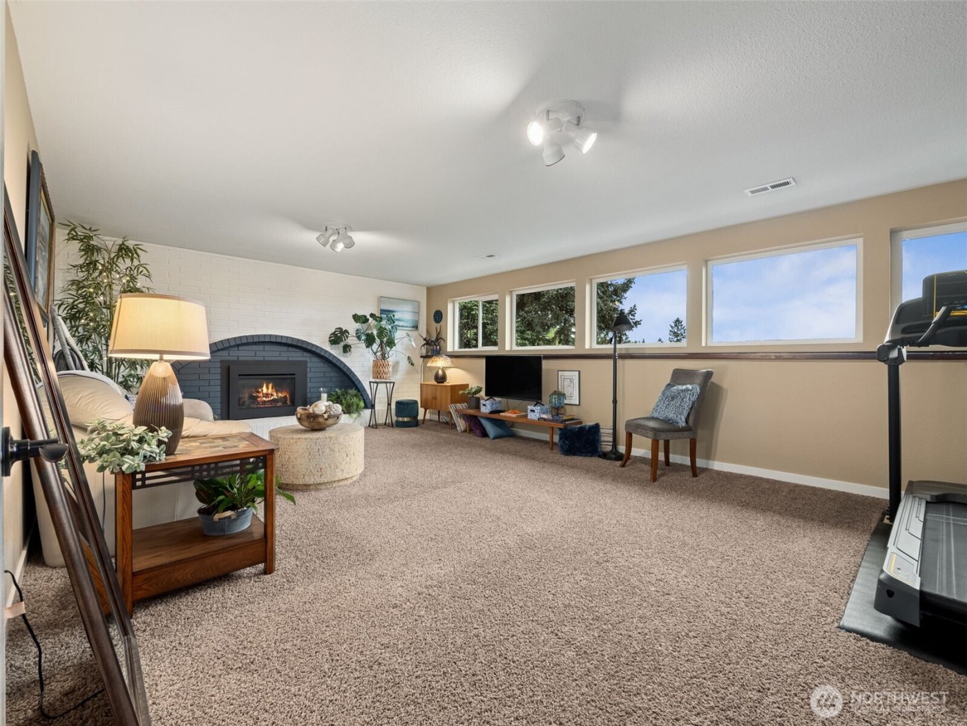 12430 136th Avenue E, Puyallup, WA 98374