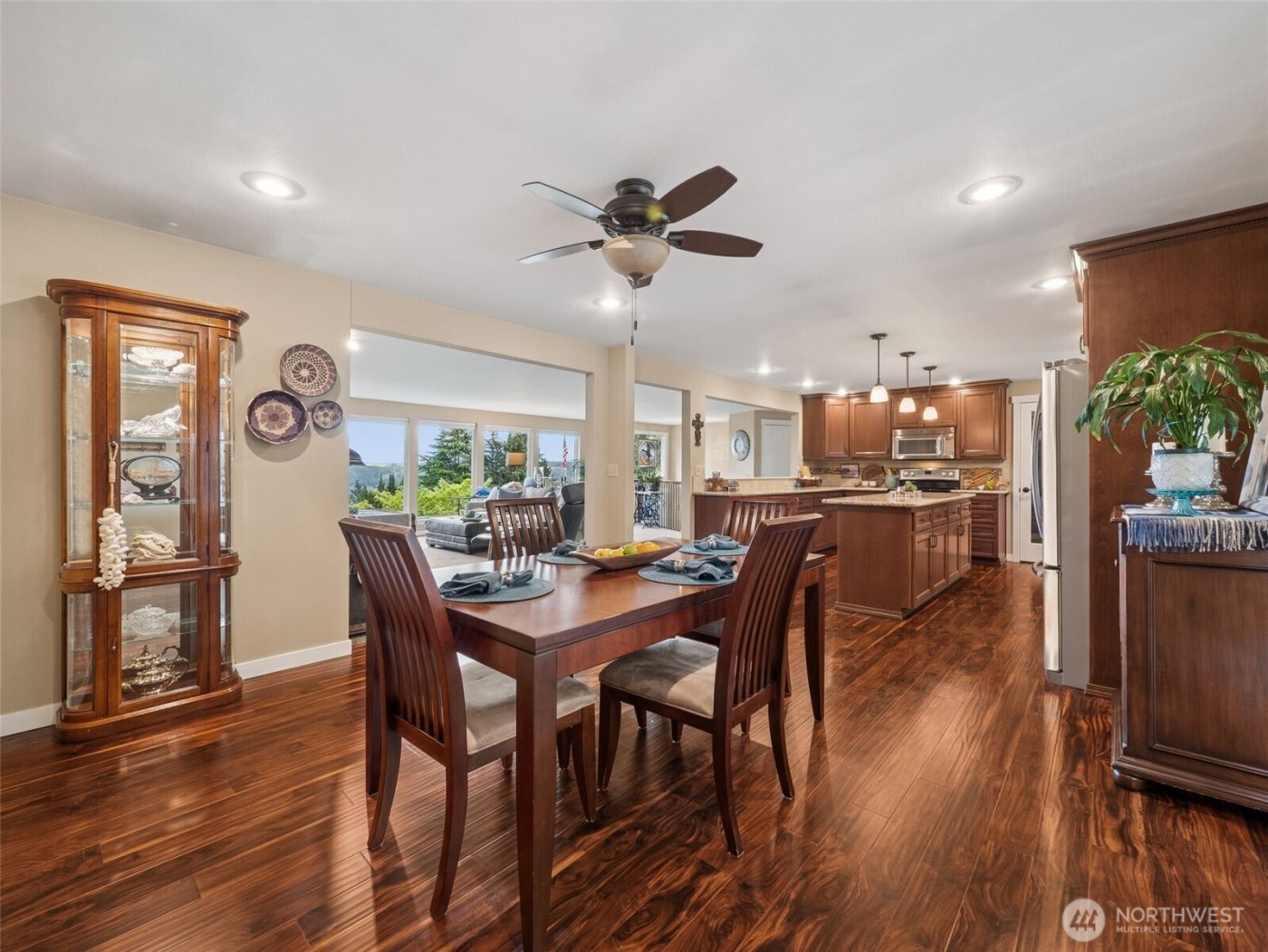 12430 136th Avenue E, Puyallup, WA 98374