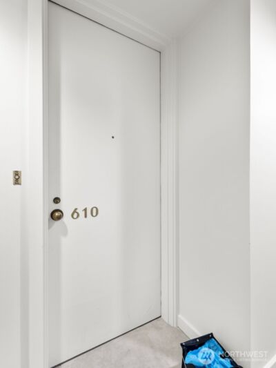 98 Union Street #610, Seattle, WA 98101-2068 - Photo 28