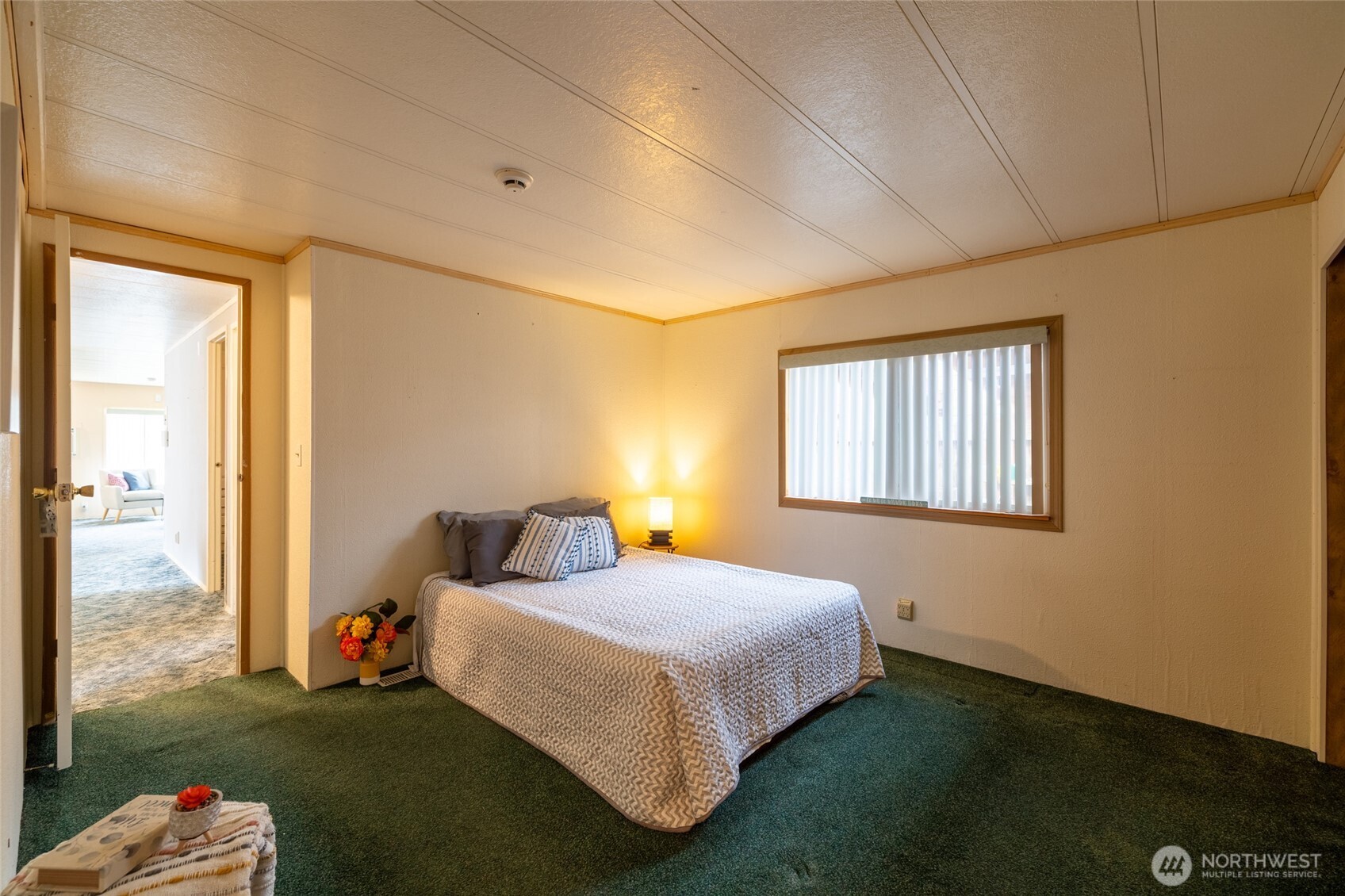 147 E Wood Avenue , Morton, WA 98356