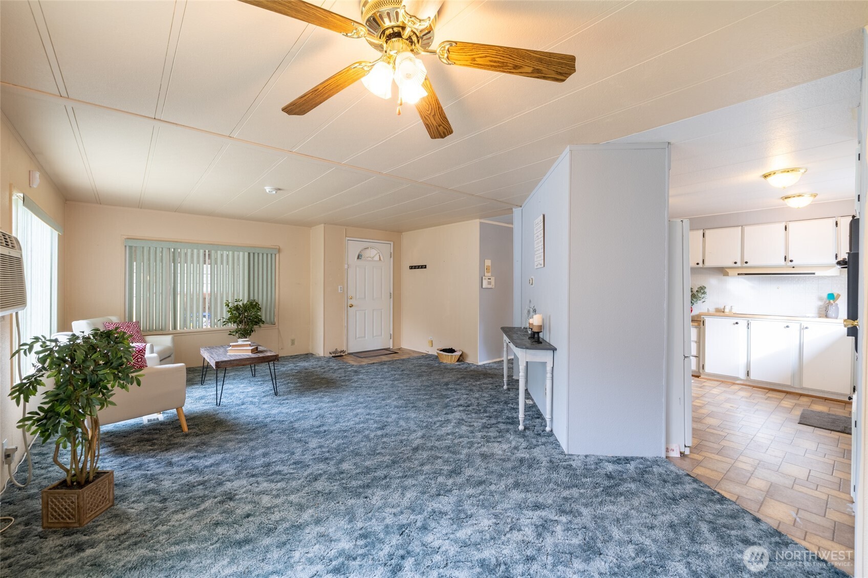 147 E Wood Avenue , Morton, WA 98356