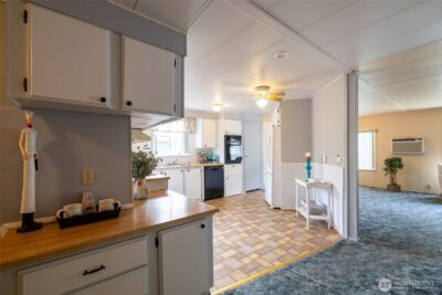 147 E Wood Avenue , Morton, WA 98356 - Photo 7