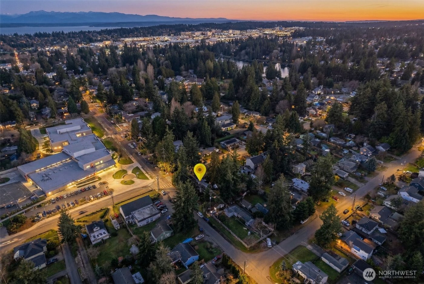 104 NE 120th Street , Seattle, WA 98125