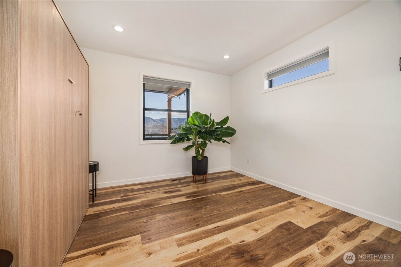 224 NW Chinook Way , East Wenatchee, WA 98802