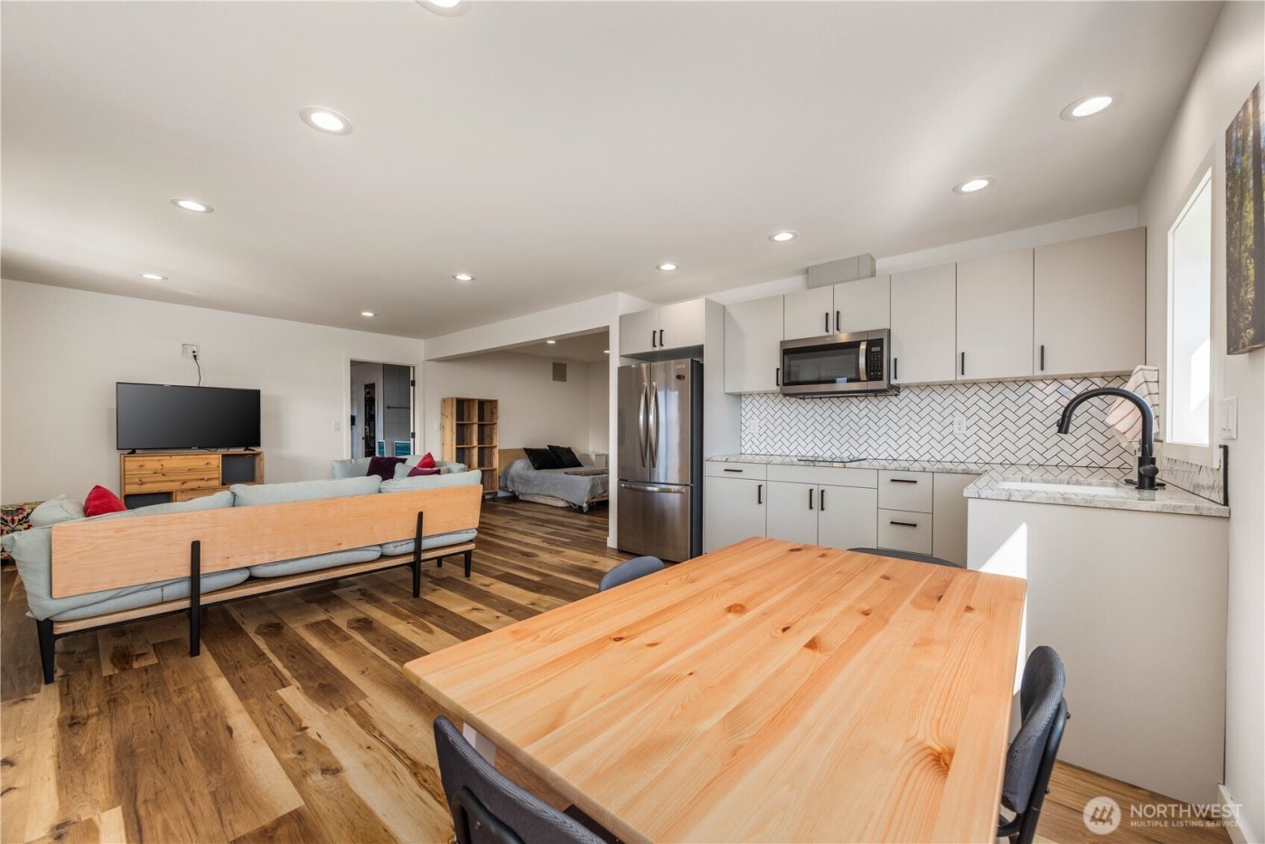 224 NW Chinook Way , East Wenatchee, WA 98802