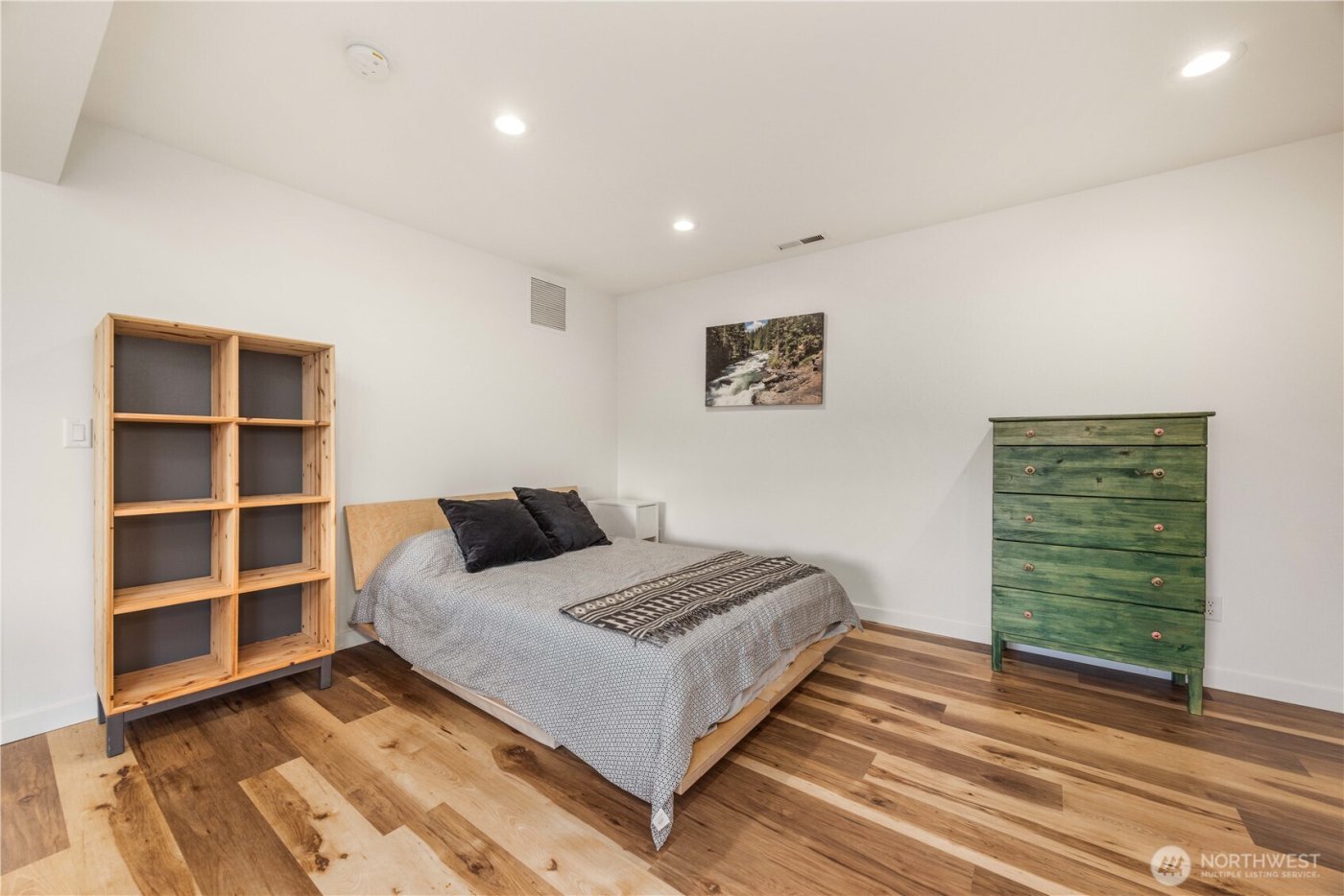 224 NW Chinook Way , East Wenatchee, WA 98802