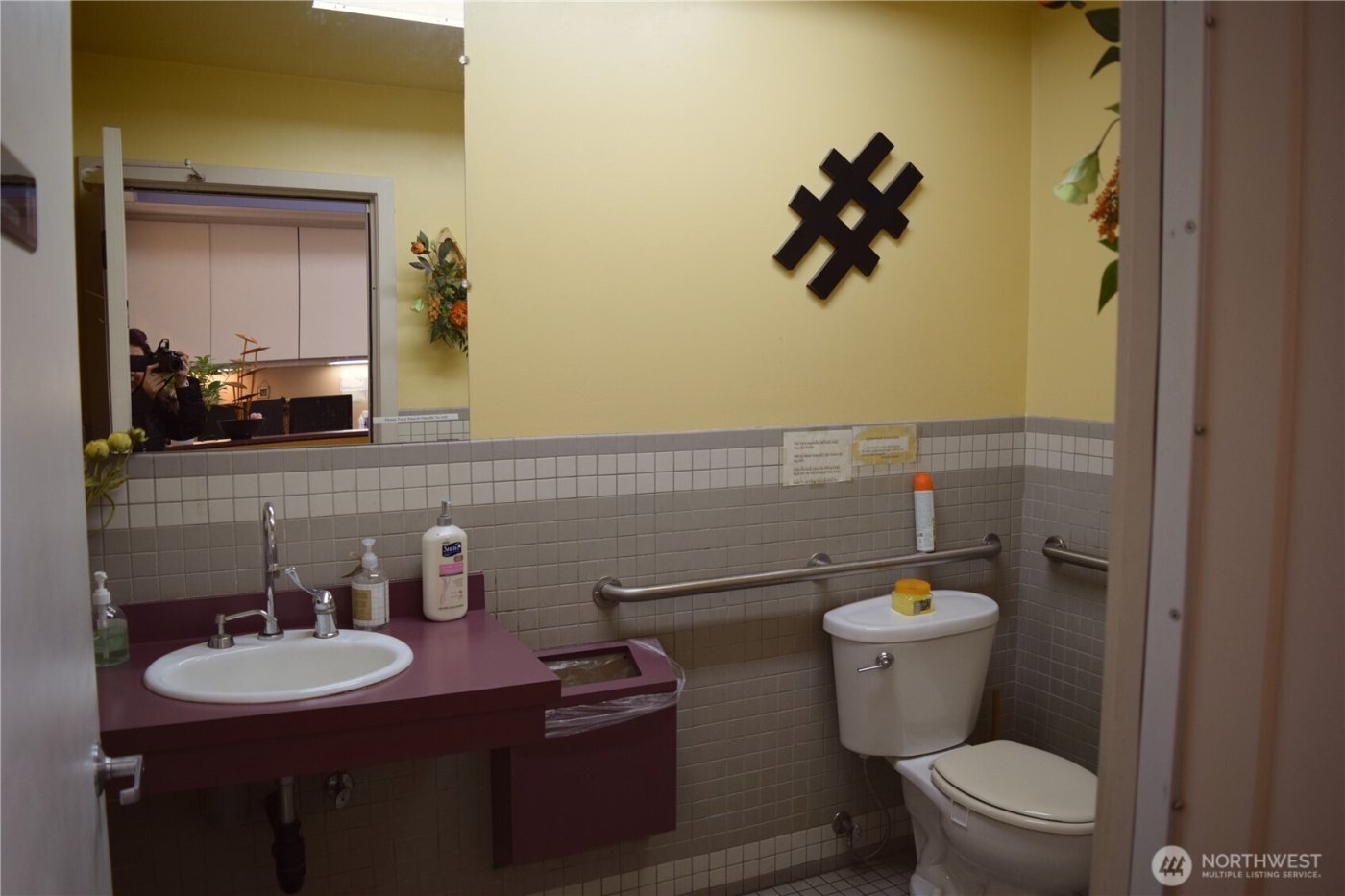 5200 Rainier Avenue S, Seattle, WA 98118