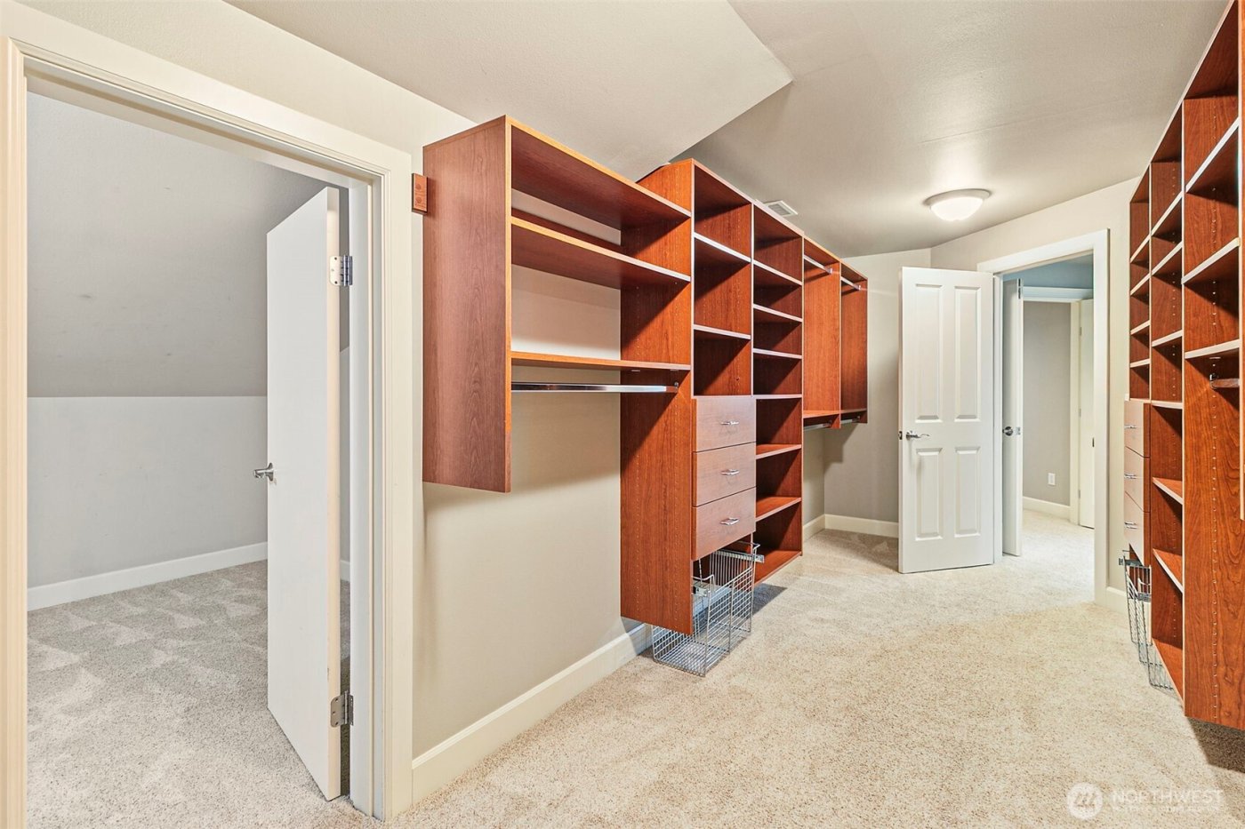 14225 SE 87th Place , Newcastle, WA 98059