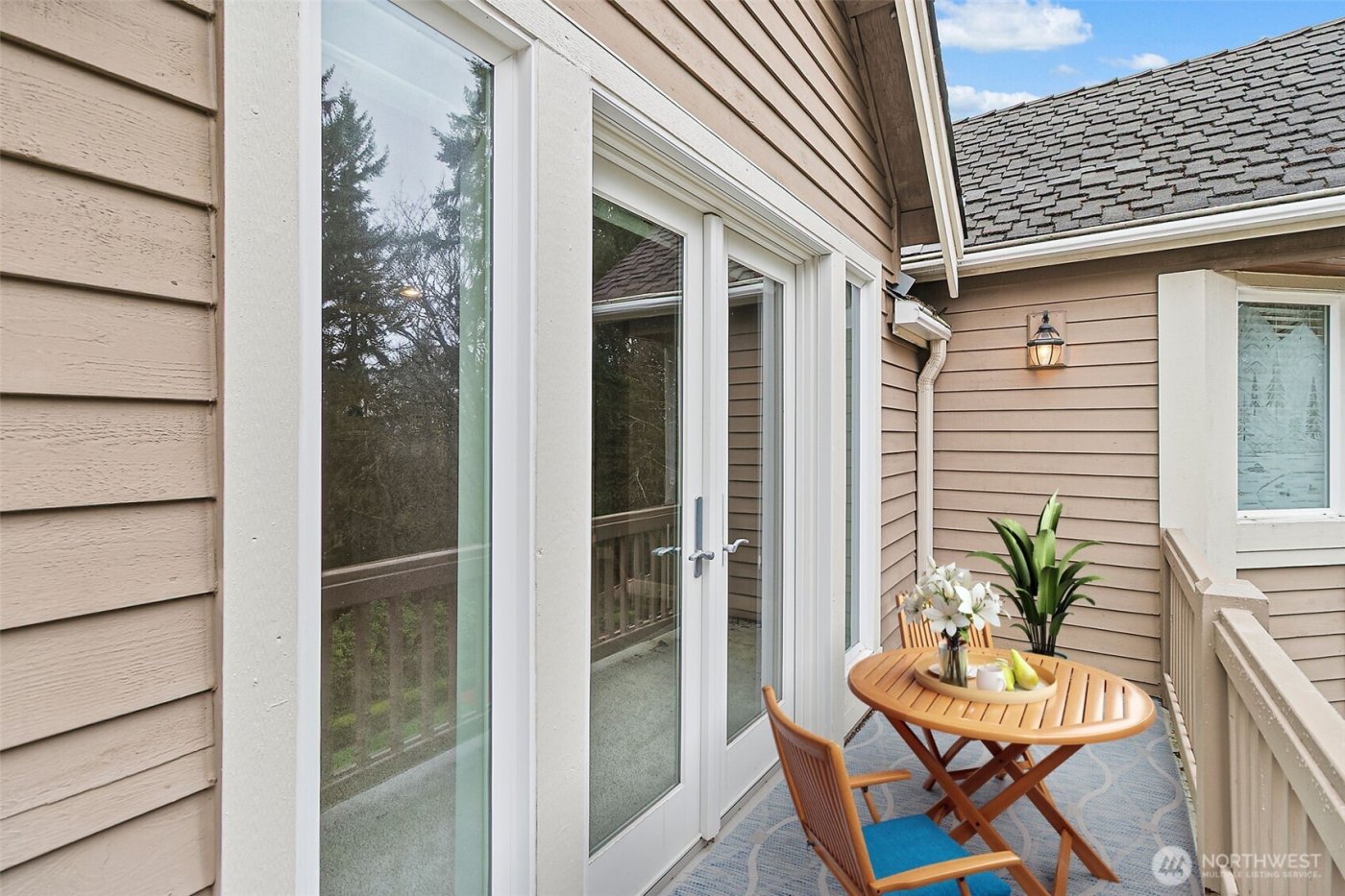 14225 SE 87th Place , Newcastle, WA 98059