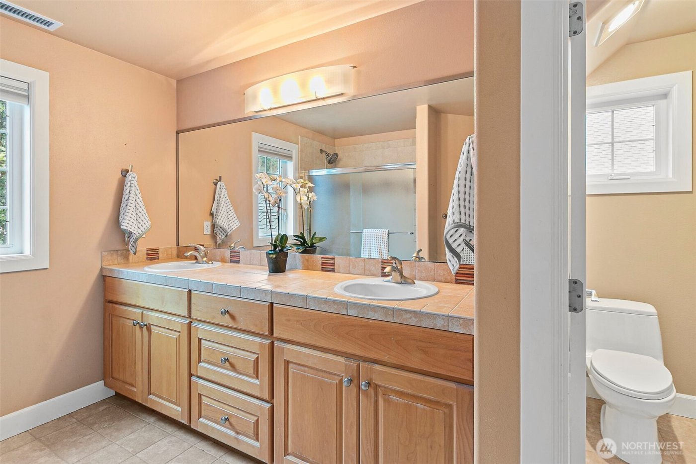 14225 SE 87th Place , Newcastle, WA 98059