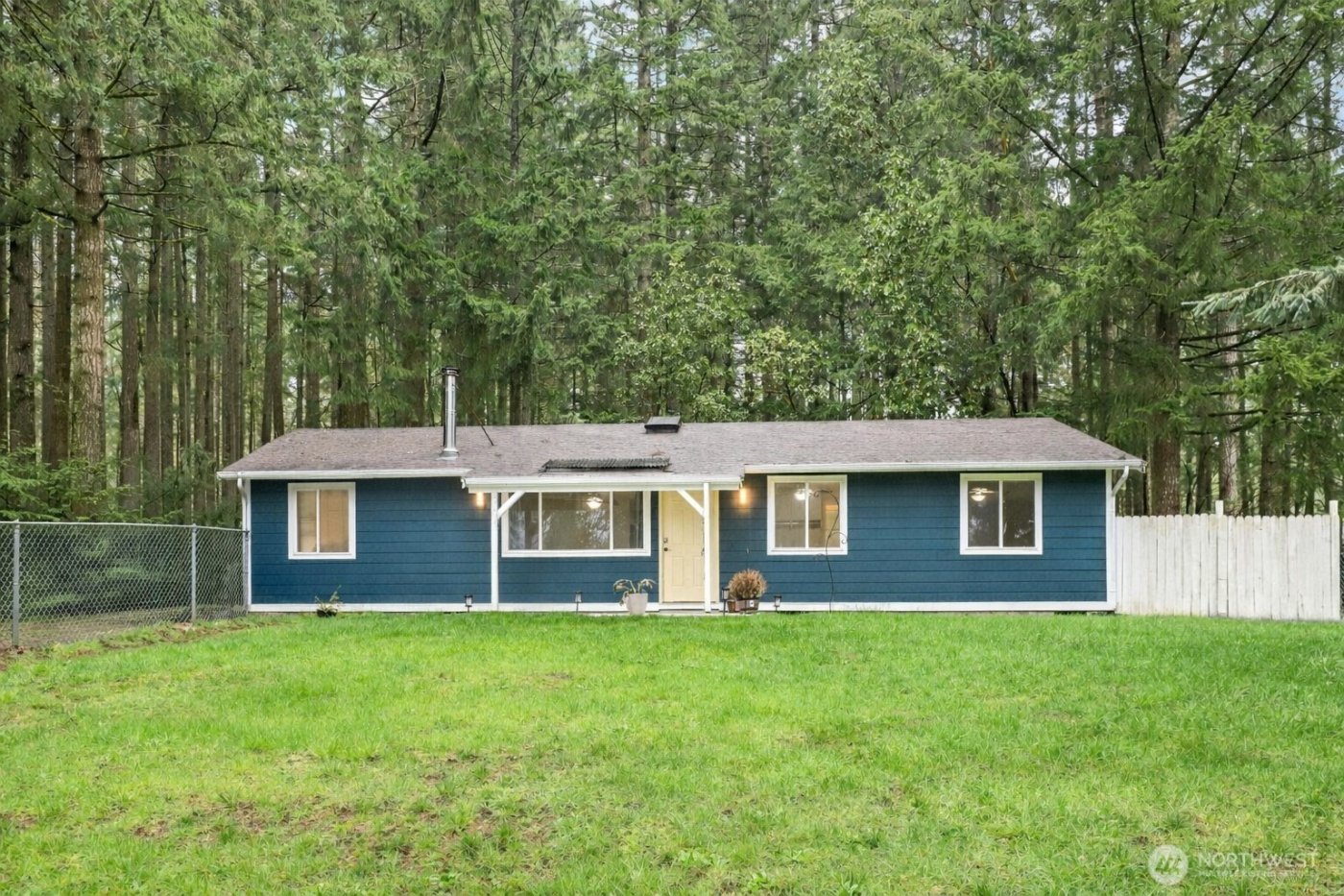 845 SW Shannon Drive , Port Orchard, WA 98367-7238
