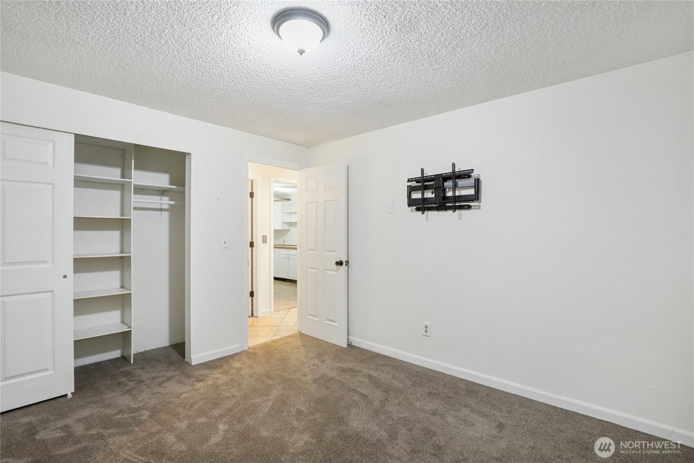 845 SW Shannon Drive , Port Orchard, WA 98367-7238